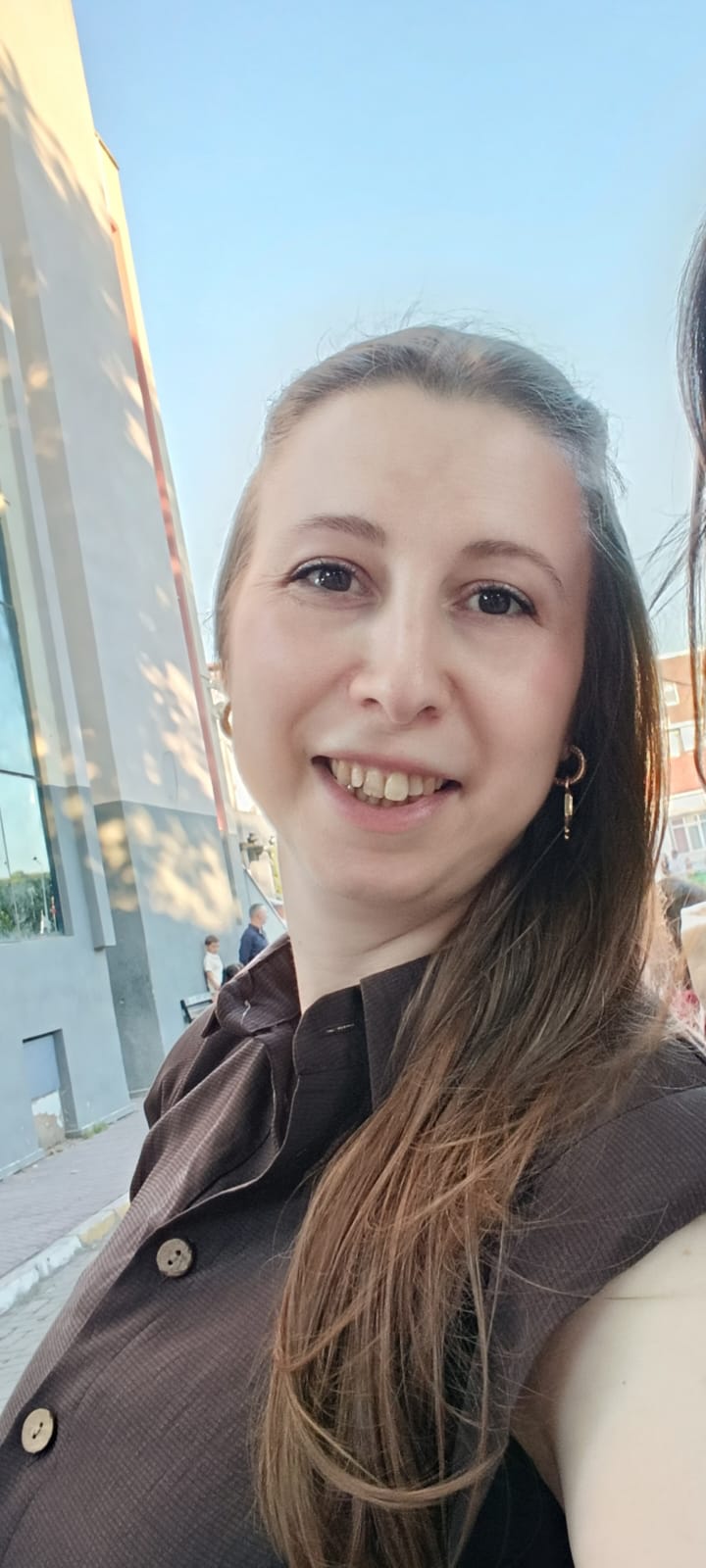 Büşra K.